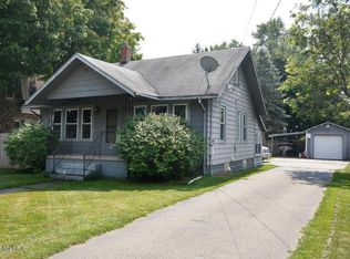 283 W Michigan Ave, Galesburg, MI 49053