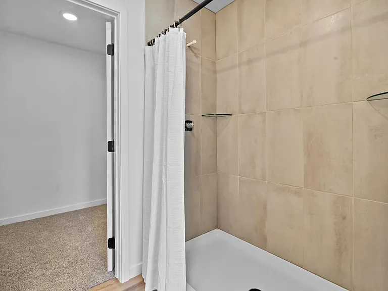 102 Sycamore Dr — Photo 19