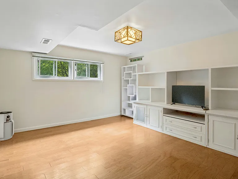 12 Warnke Ln — Photo 16