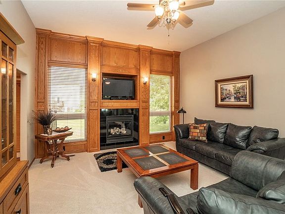 4th image of 1121 Hansen Pl