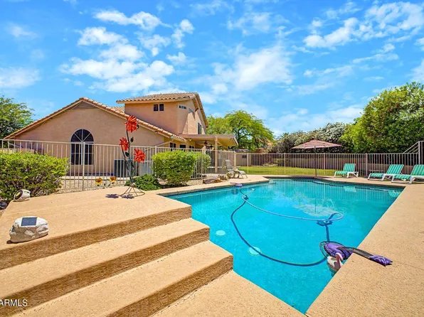 1311 E GRANDVIEW Road, Phoenix, AZ 85022