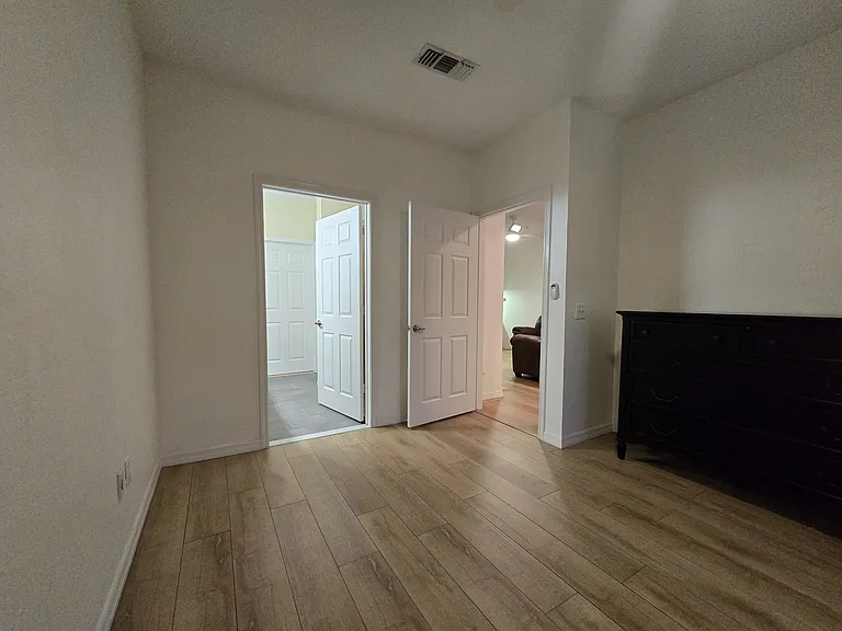 796 N Orange Ave #402 — Photo 11