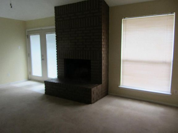 5th image of 2819 Sugar Wood Dr