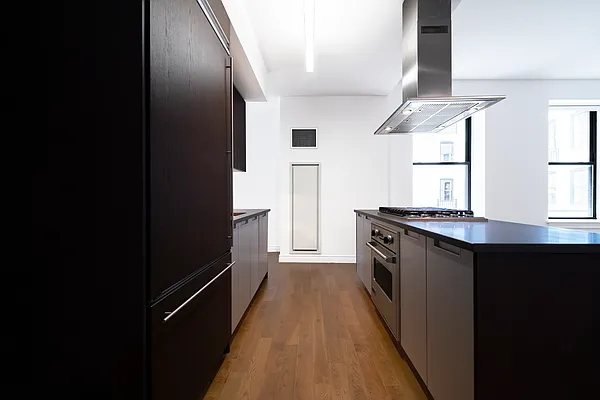 Rented by New York Casas Ltd. | media 8