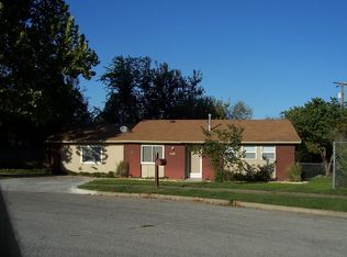 605 N 10th St, Broken Arrow, OK 74012