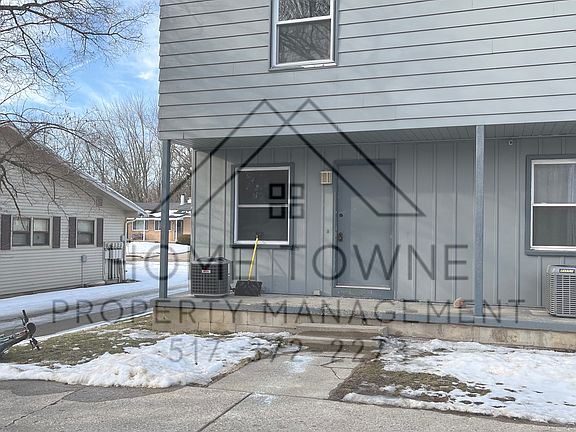 2nd image of 1700 Cambria Dr