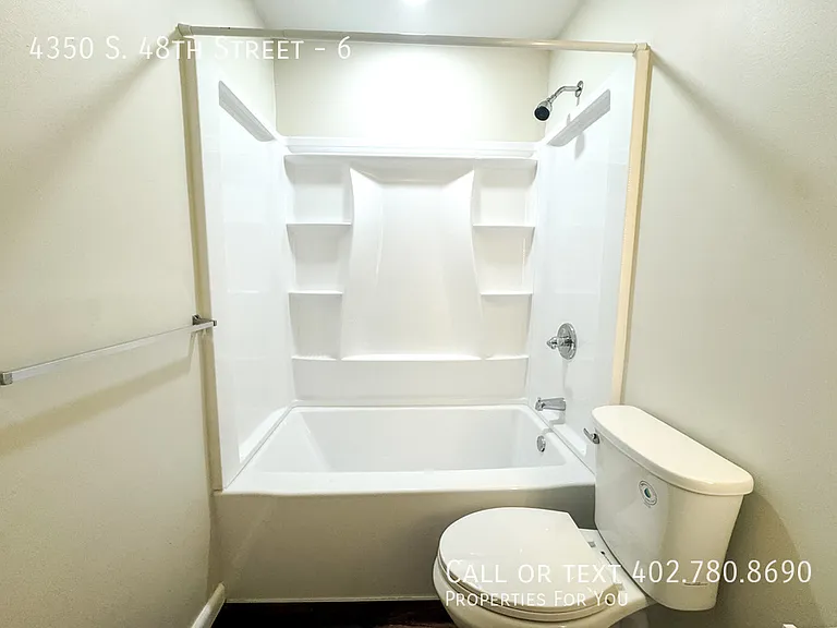 4350 S 48th St #6 — Photo 16