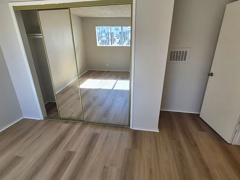 1130 W. San Bernardino Rd — Photo 4