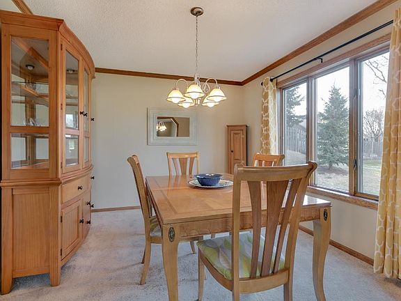 5th image of 1528 Royal Hills Dr