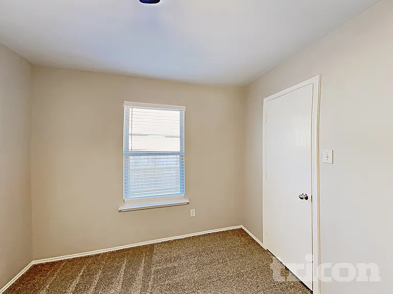 1600 Bob Dr — Photo 13