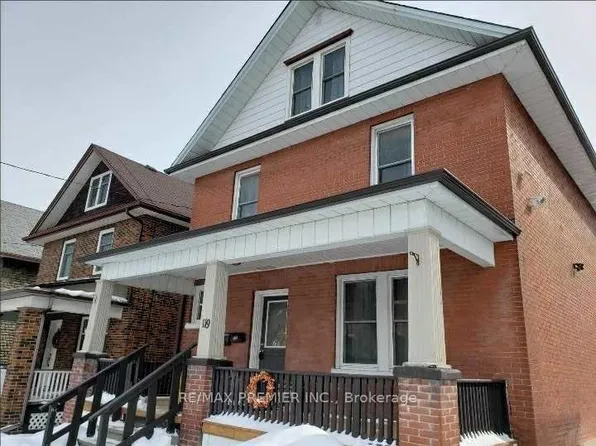 119 Agnes St Unit 1, Oshawa, ON L1G 1V3