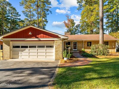 97 Lakeview Drive, Whispering Pines, NC, 28327