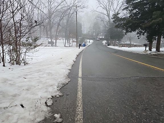 5th image of 1979 Evans Rd