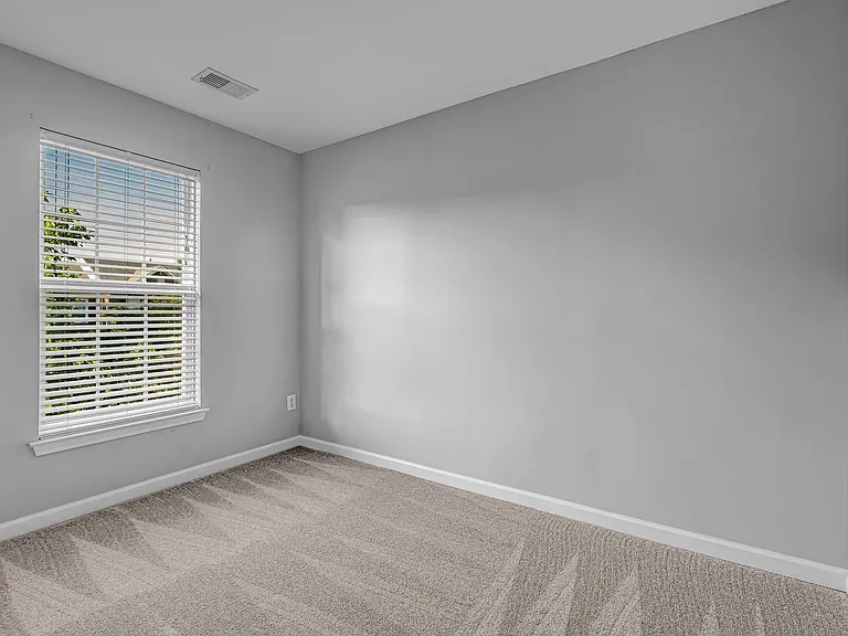 753 Huffine Manor Cir — Photo 14