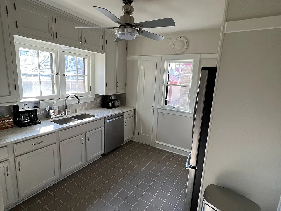 2248 N Lefeber Ave #2250