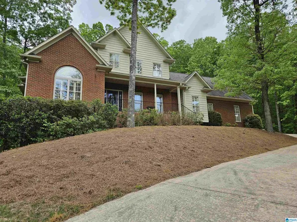 1062 Saint Andrews Pkwy, Oneonta, AL 35121
