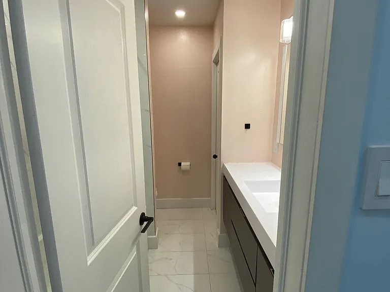 112 Walter Ave #MAIN — Photo 15