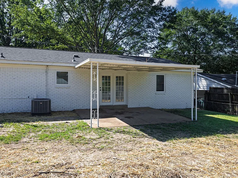 1860 Brookhaven Dr — Photo 27