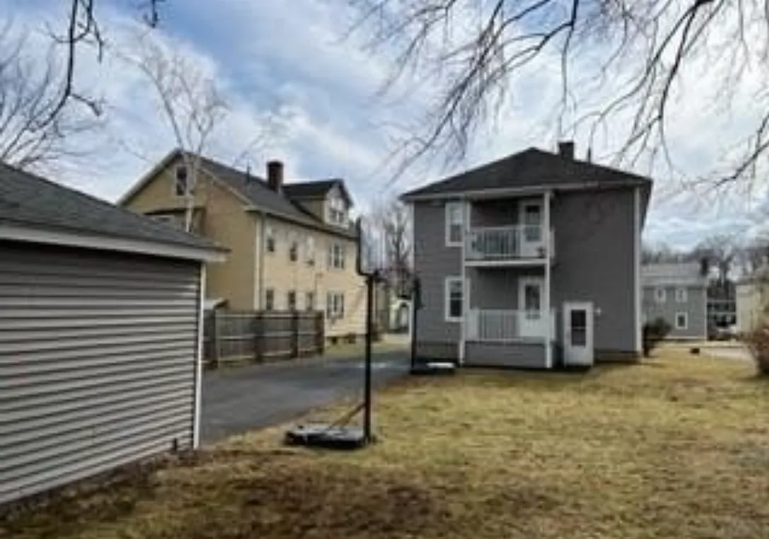 Gillette St, West Hartford — Photo 3