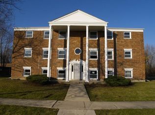 4106 Charleston Rd APT 3E, Matteson, IL 60443