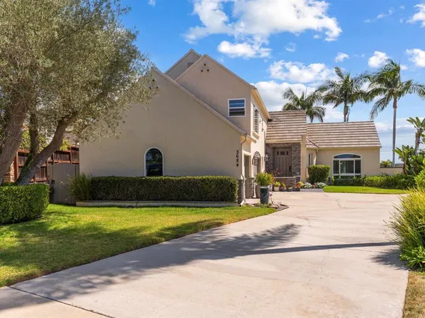 3684 Maria Ln, Carlsbad, CA 92008