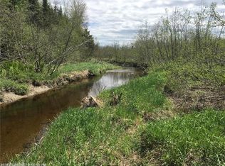 356 Puddledock Rd, Charleston, ME 04422