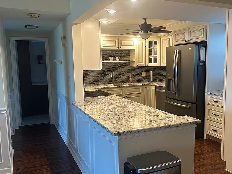 5108 Brittany Dr S #205 — Photo 5