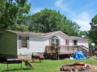 1030 Hurt St, Union Point, GA 30669