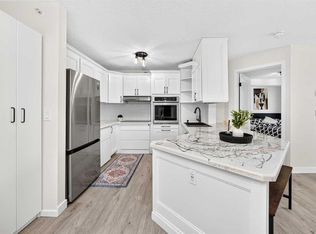 4000 W Somervale Ct SW #411, Calgary, AB T2Y4J3