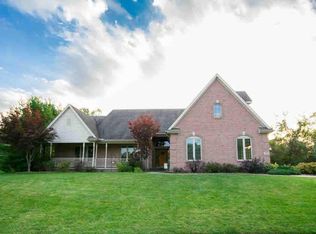 1265 Burningbush Ct, Temperance, MI 48182