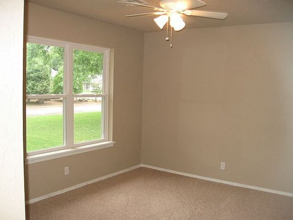 Bright, Clean, Cozy Bedrooms