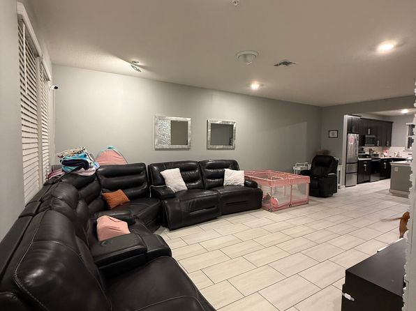 9728 Brown Burrow St