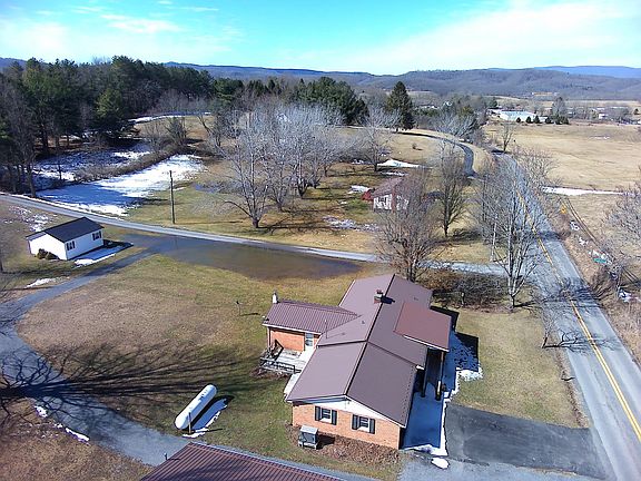 2nd image of 406 Anthony Rd