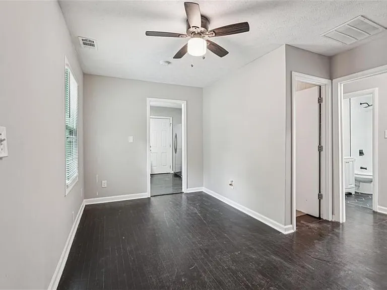 172 Meador Way SE — Photo 5
