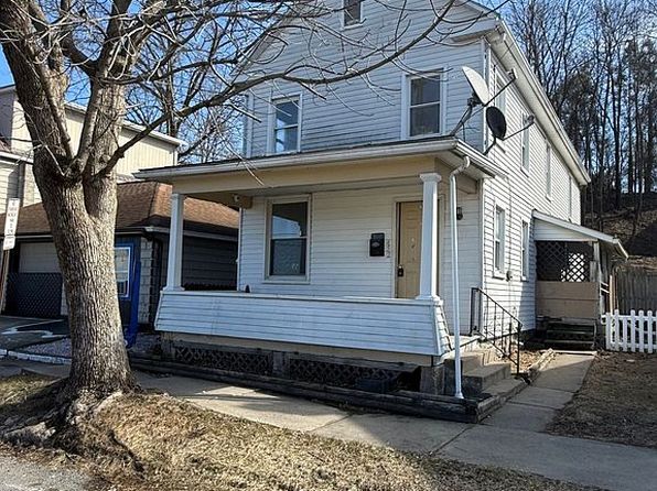 452 N 7th St