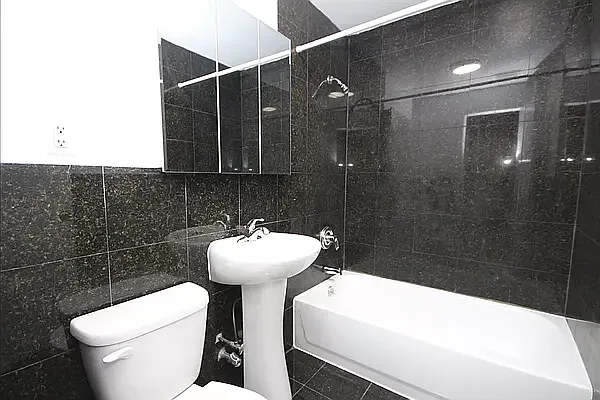 Rented by Compass | media 10