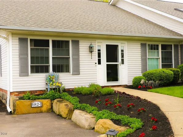 682 2nd St Unit 1, Fairport Harbor, OH 44077