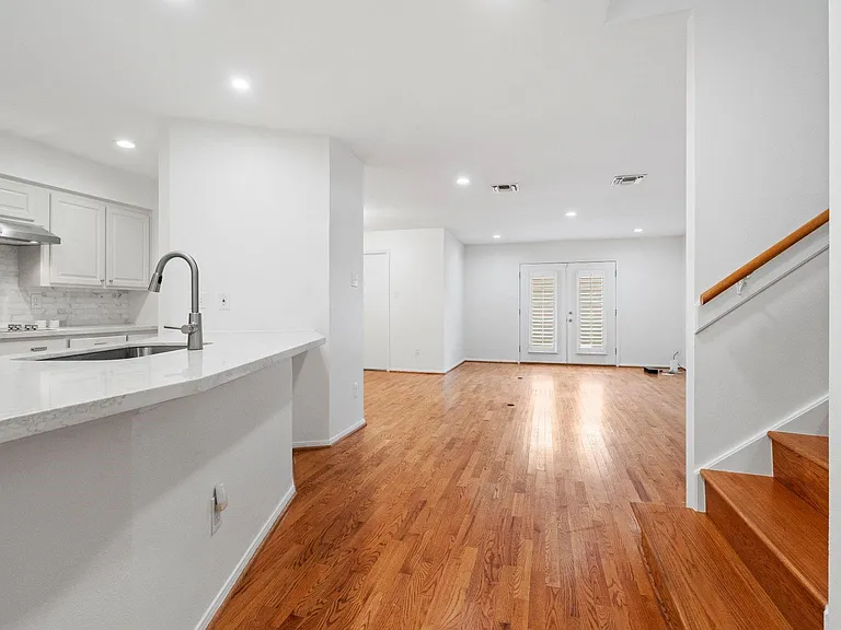 727 Bunker Hill Rd #15 — Photo 5