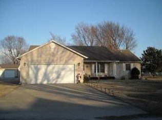 225 Stella Ave, Stark City, MO 64866