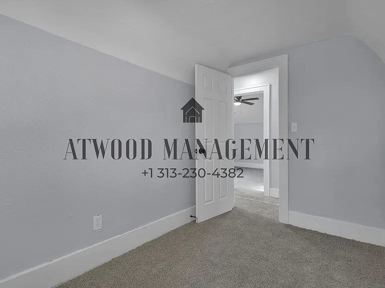21345 Bennett St — Photo 13