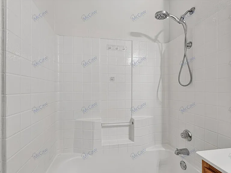 10340 Blackjack Oaks Dr — Photo 17