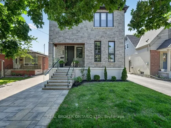 176 Aldercrest Rd, Toronto, ON M8W 4J3
