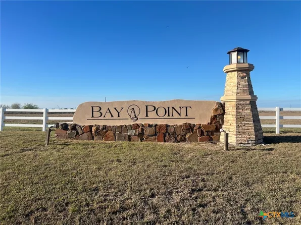 Bay Point Dr, Port Lavaca, TX 77979
