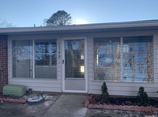 134 Eastbourne Ct UNIT D, Ridge, NY 11961