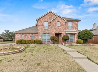 8101 Freeman Dr, Rowlett, TX 75089