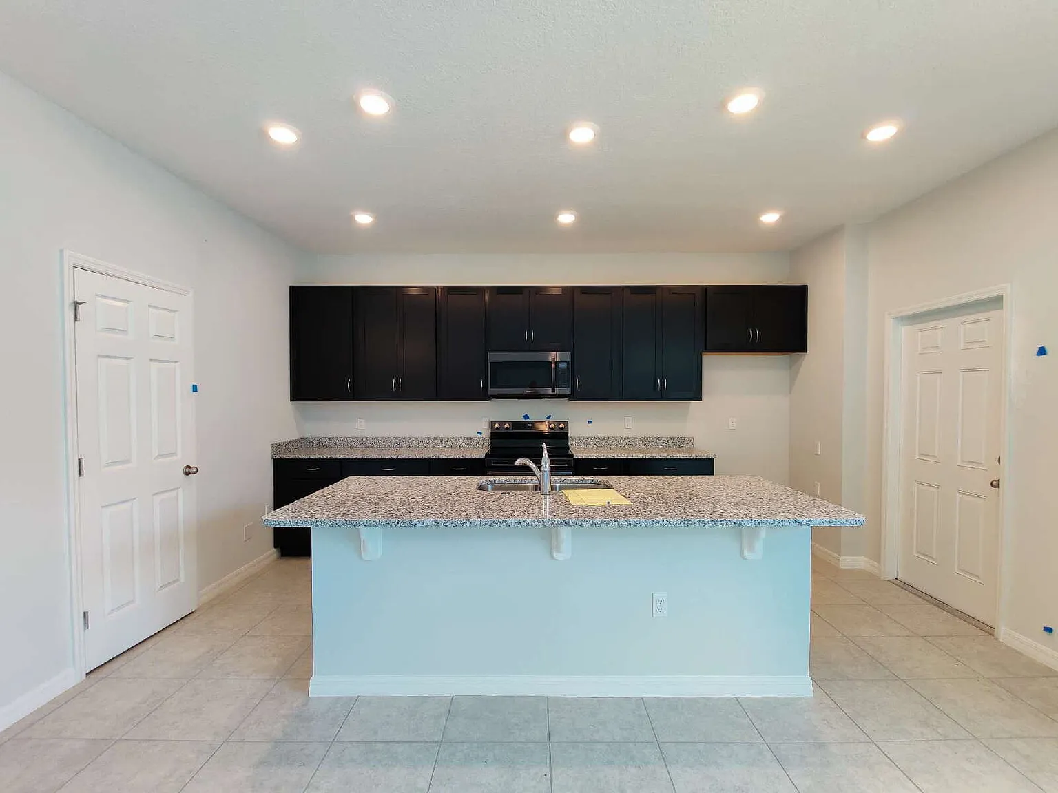 5106 Sea Mist Ln, Wesley Chapel, FL 33545 — Photo 3