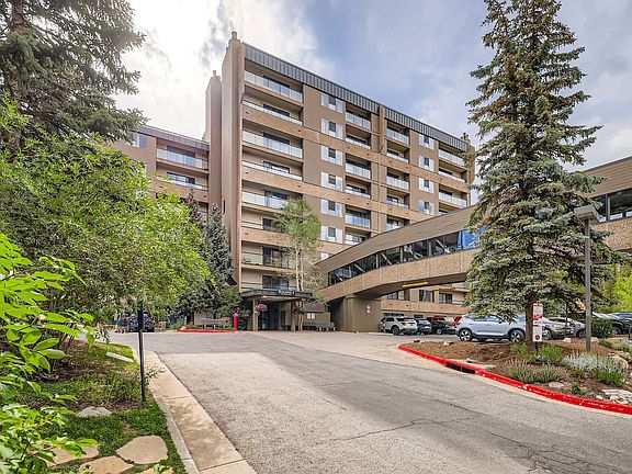 3rd image of 640 Village Rd #4320