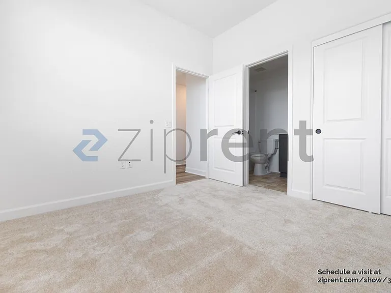 793 Vada St #5 — Photo 8