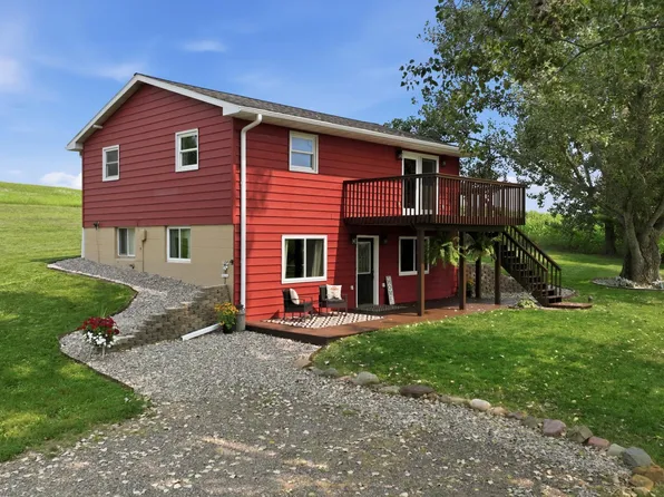 216 50th St, New Auburn, WI 54757