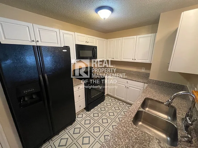 3725 Morris Farm Dr #1A — Photo 4